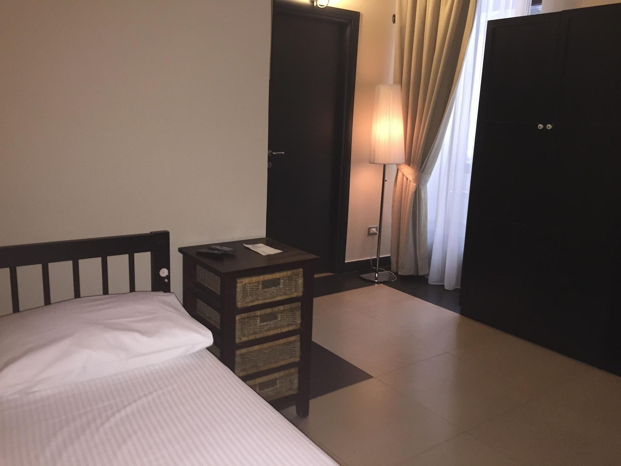 Hotel Plebiscito Aparthotel Napoli Dış mekan fotoğraf