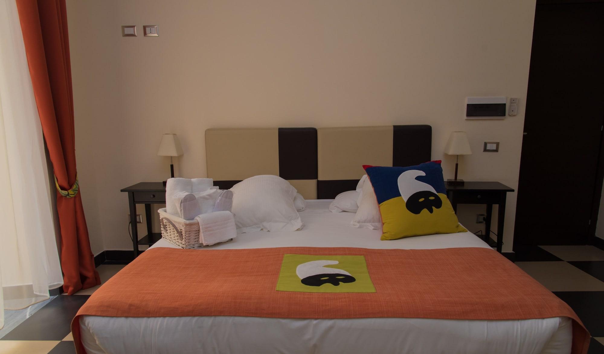 Hotel Plebiscito Aparthotel Napoli Dış mekan fotoğraf