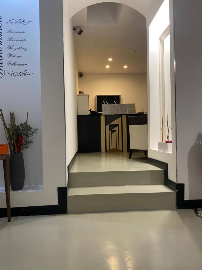 Hotel Plebiscito Aparthotel Napoli Dış mekan fotoğraf