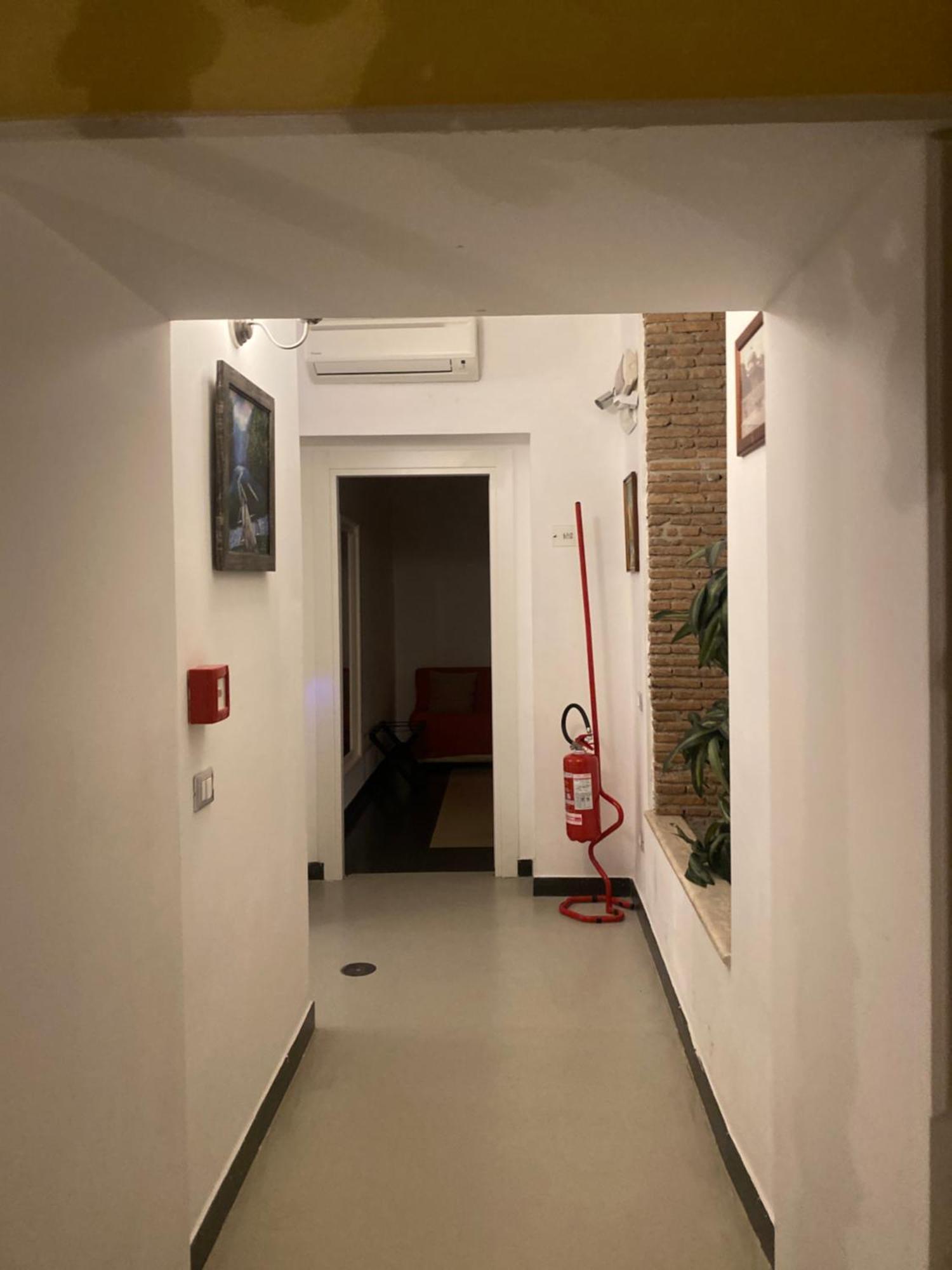 Hotel Plebiscito Aparthotel Napoli Dış mekan fotoğraf