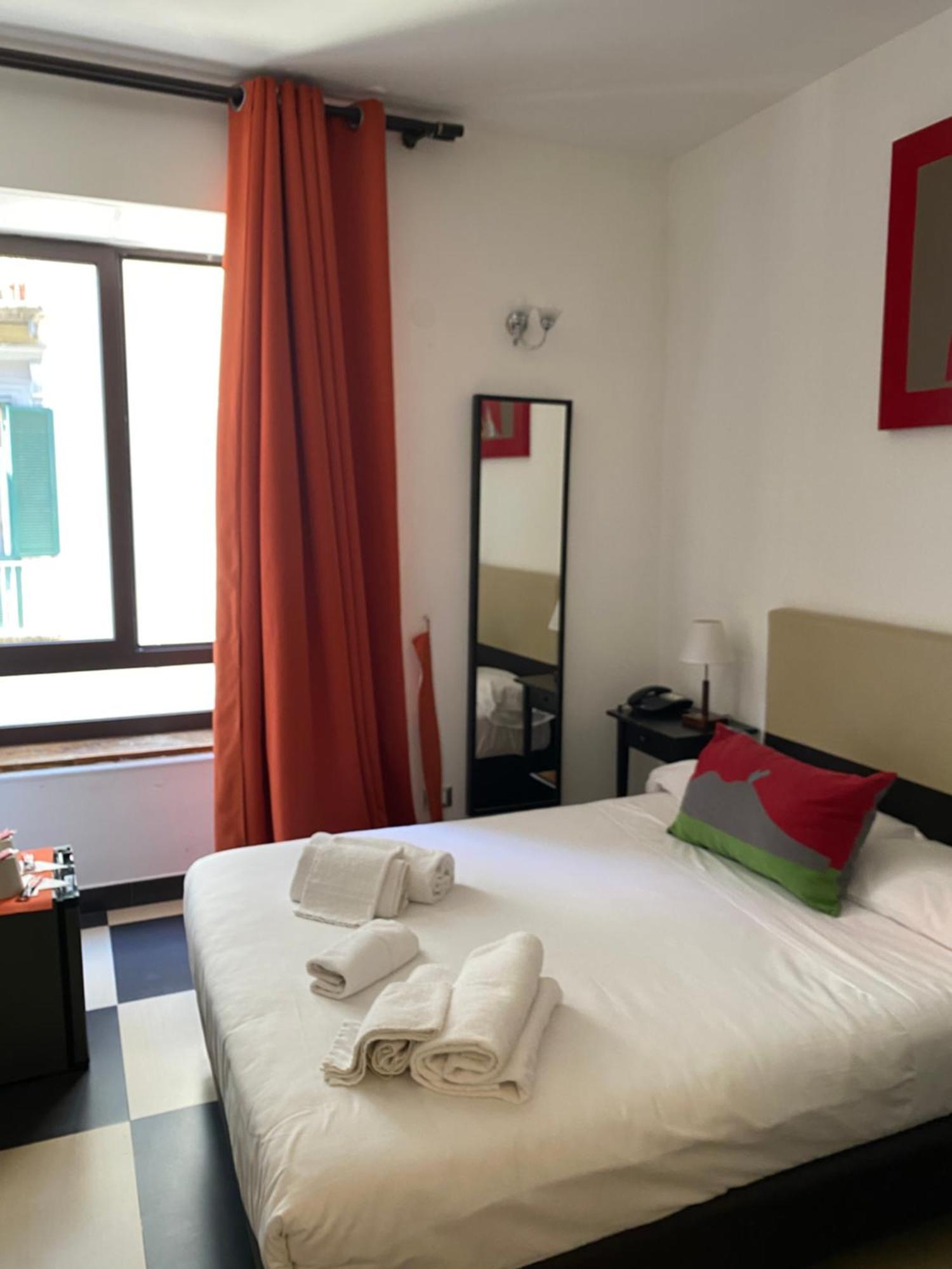 Hotel Plebiscito Aparthotel Napoli Dış mekan fotoğraf
