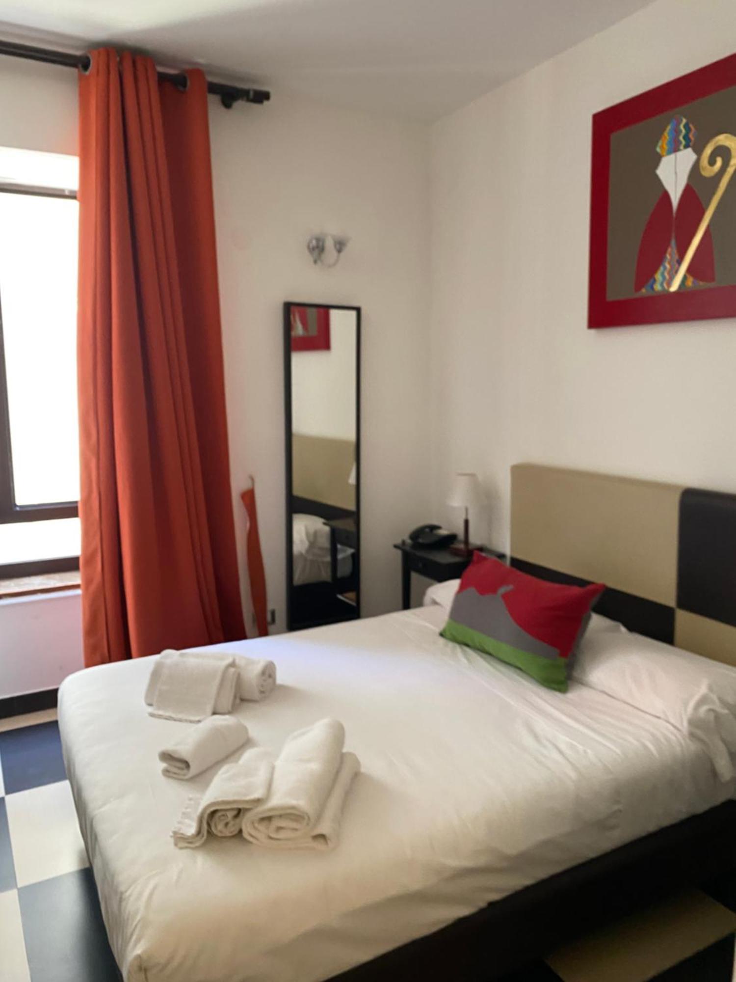 Hotel Plebiscito Aparthotel Napoli Dış mekan fotoğraf